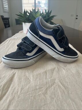 Vans Navy and White Velcro Kids Skate Sneakers